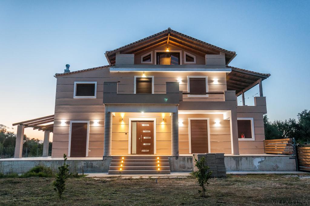 Villa Luna Kalamaki  Luaran gambar