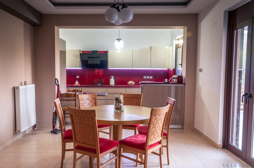 Villa Luna Kalamaki  Luaran gambar